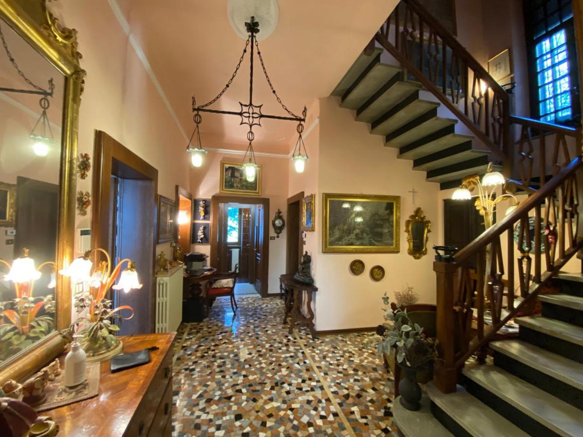 Suitecastlelakeview 1 Bellano Extérieur photo